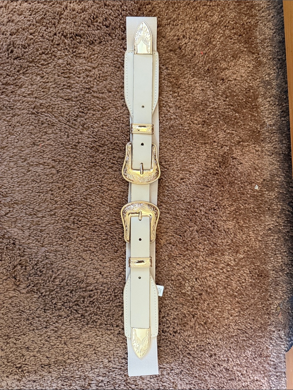Francesca's Collections Cream Belt with Gold Western Buckles